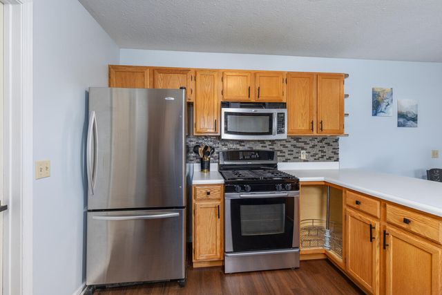 4815 Sweet Cherry Lane, Kalamazoo, MI 49004