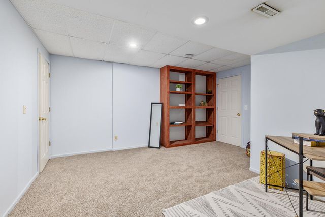 4815 Sweet Cherry Lane, Kalamazoo, MI 49004