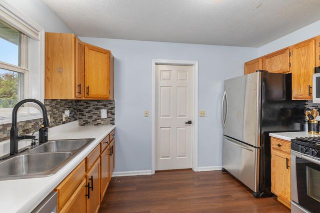 4815 Sweet Cherry Lane, Kalamazoo, MI 49004