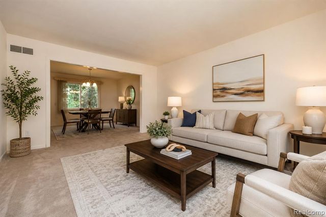 6926 Alden Drive, West Bloomfield, MI 48324