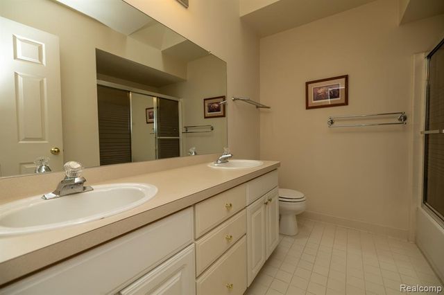 6926 Alden Drive, West Bloomfield, MI 48324