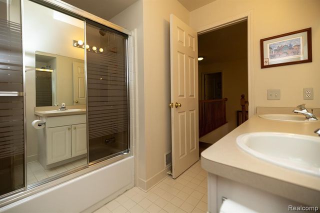 6926 Alden Drive, West Bloomfield, MI 48324