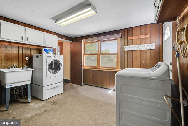 206 WAVERLY RD, Southampton, PA 18966