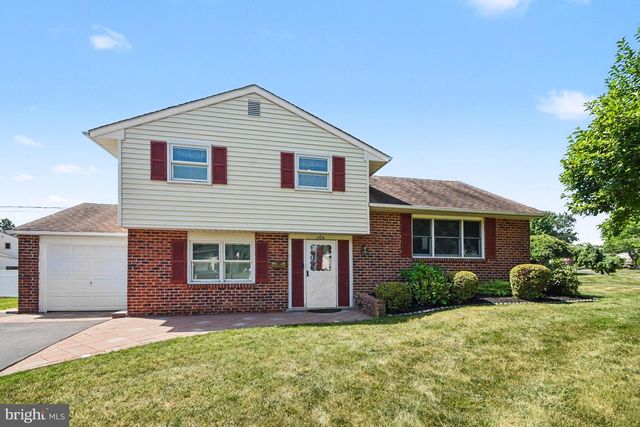 206 WAVERLY RD, Southampton, PA 18966
