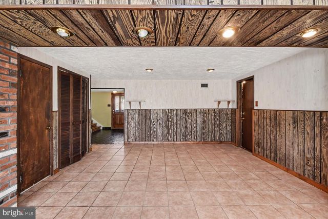 206 WAVERLY RD, Southampton, PA 18966