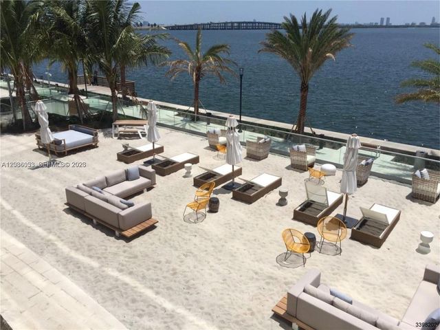 2900 NE 7th Avenue 2004, Miami, FL 33137