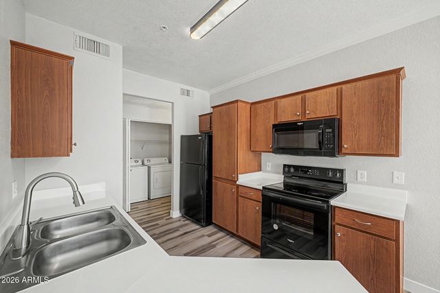 1941 S PIERPONT Drive 1087, Mesa, AZ 85206