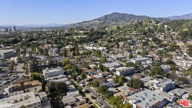 1720 Orchard Avenue, Glendale, CA 91206