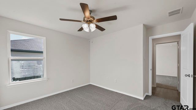 5012 Shumard Drive, Lindale, TX 75706