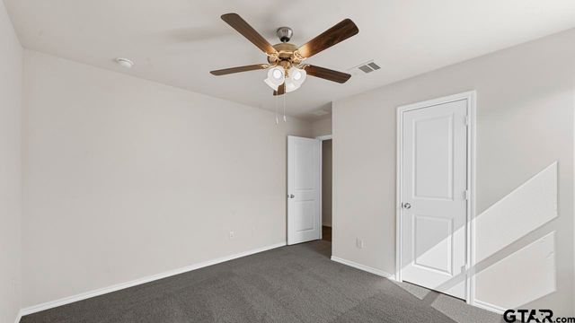 5012 Shumard Drive, Lindale, TX 75706