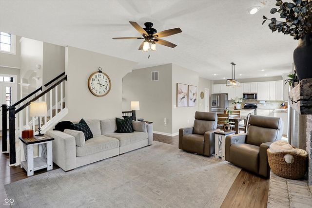 15519 Declaration Drive, Westfield, IN 46074