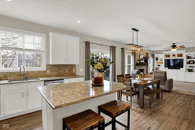 15519 Declaration Drive, Westfield, IN 46074