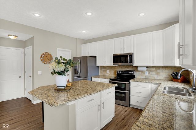 15519 Declaration Drive, Westfield, IN 46074