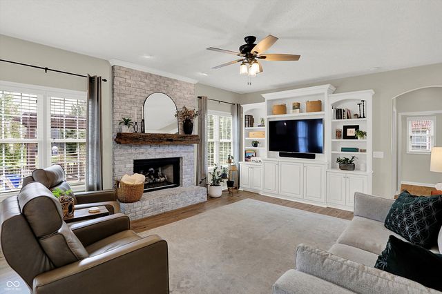 15519 Declaration Drive, Westfield, IN 46074