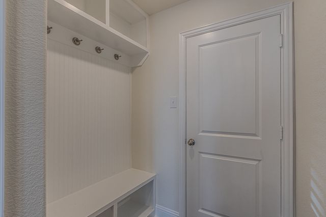 124 Peach Orchard Lane, Euless, TX 76040