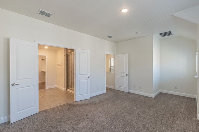 124 Peach Orchard Lane, Euless, TX 76040