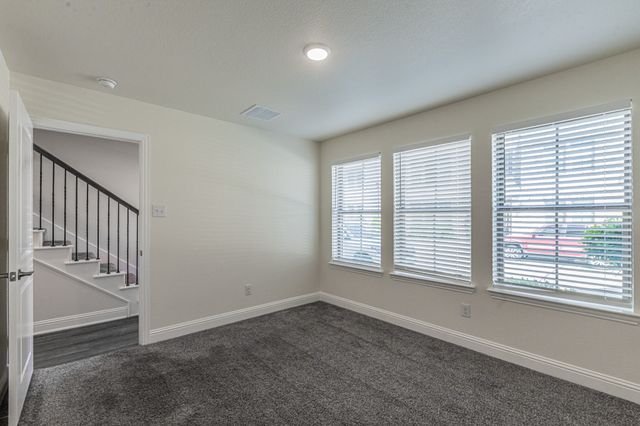 124 Peach Orchard Lane, Euless, TX 76040