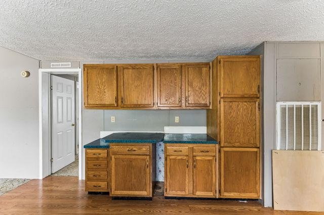 19 Clark Mill Rd, Fayetteville, TN 37334