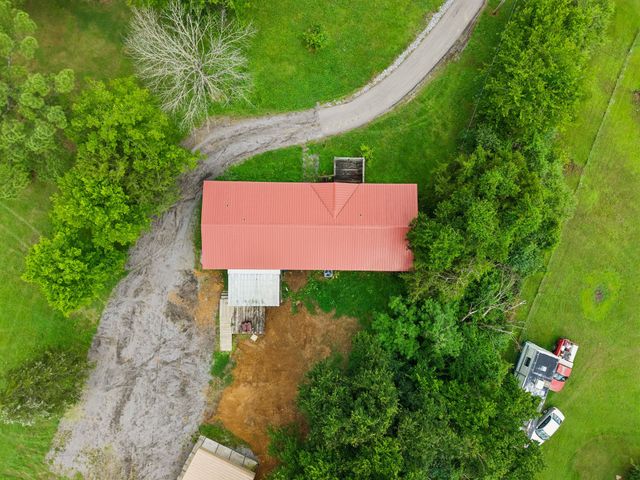 19 Clark Mill Rd, Fayetteville, TN 37334