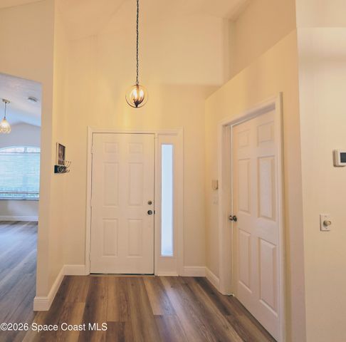 2564 Ventura Circle, West Melbourne, FL 32904