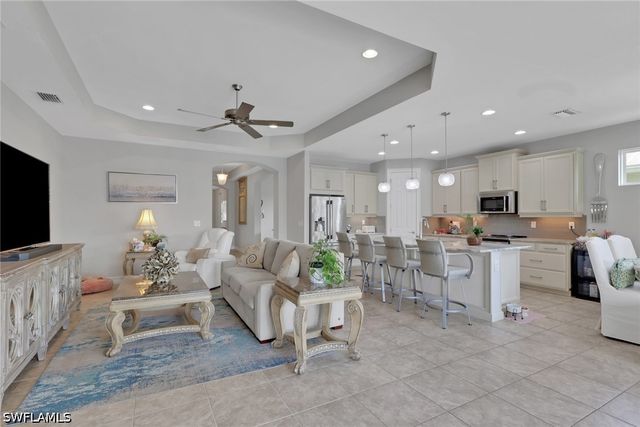 14670 Topsail DR, Naples, FL 34114