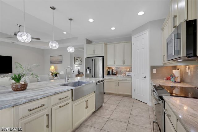 14670 Topsail DR, Naples, FL 34114