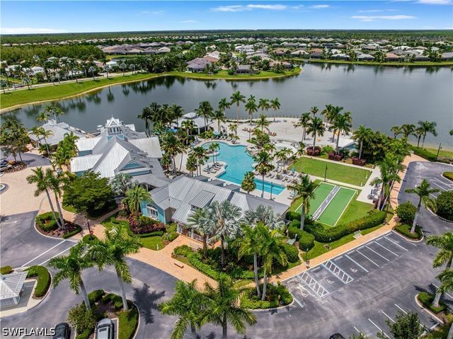 14670 Topsail DR, Naples, FL 34114