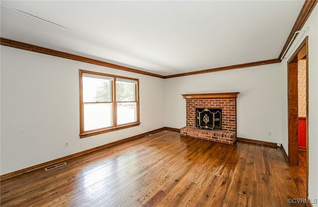 16200 Hunters Ridge Ln, Moseley, VA 23120