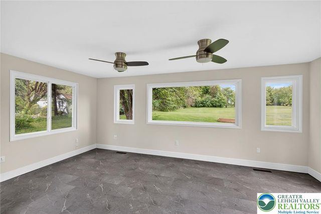 6125 Weaversville Road, Bethlehem City, PA 18017