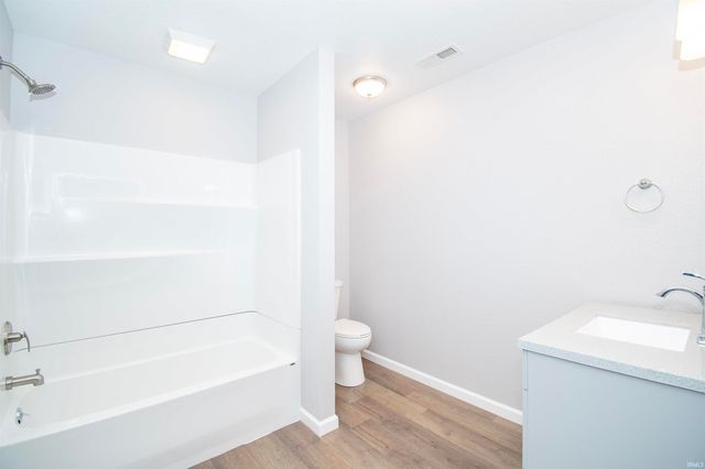 1007 W 100 South, Albion, IN 46701