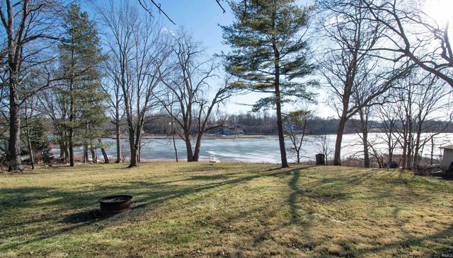 1007 W 100 South, Albion, IN 46701