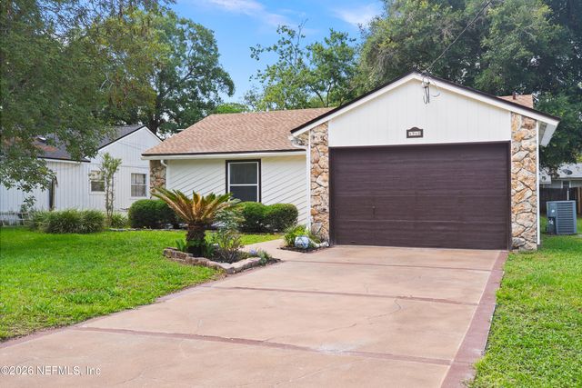 4940 TAN Street, Jacksonville, FL 32258