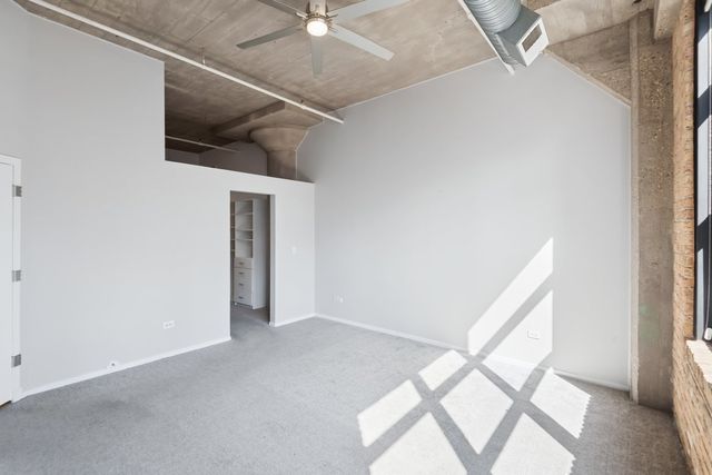 360 W ILLINOIS Street 5F, Chicago, IL 60654