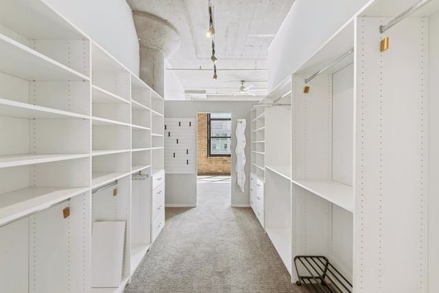 360 W ILLINOIS Street 5F, Chicago, IL 60654