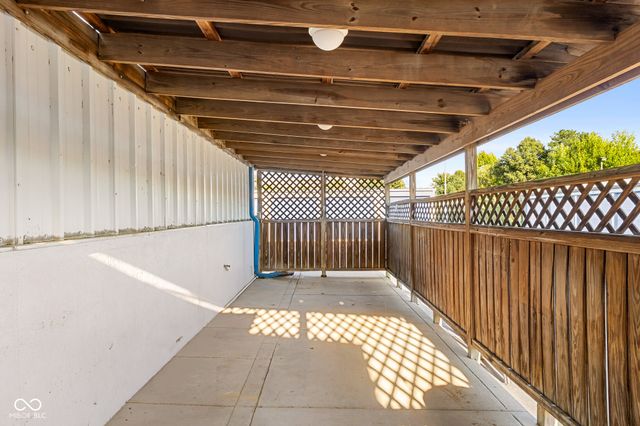 3537 W Two Mile House Road, Columbus, IN 47201