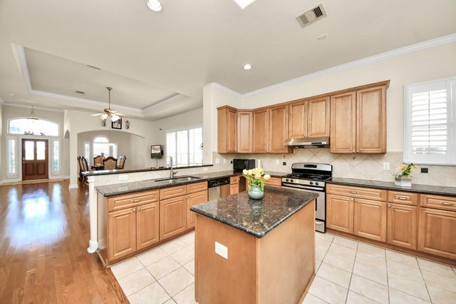 2139 Kottayam Drive, Missouri City, TX 77489