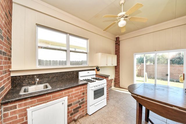 2139 Kottayam Drive, Missouri City, TX 77489
