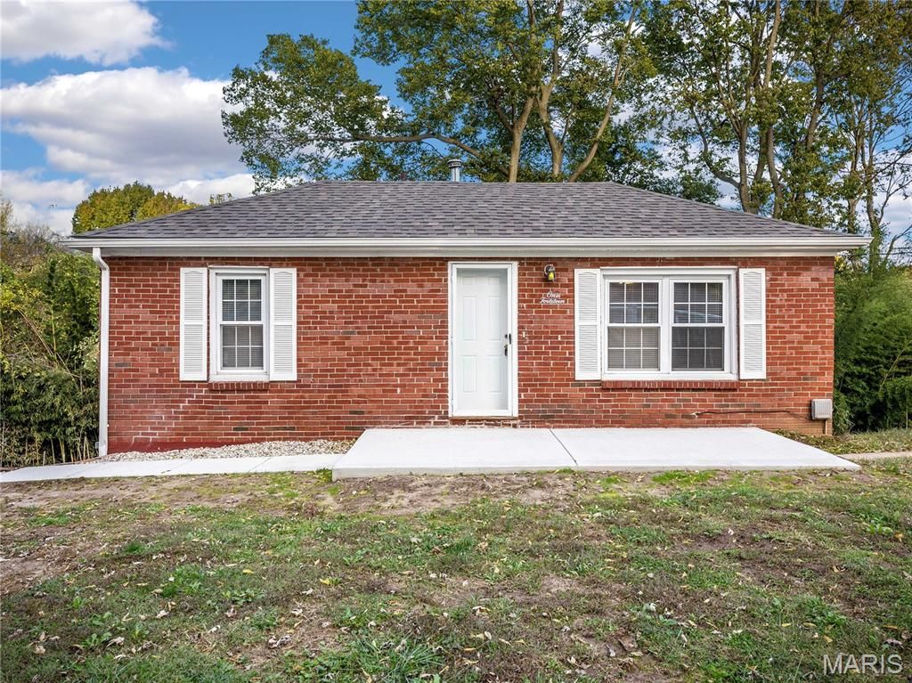 114 Moffett Avenue, Collinsville, IL 62234