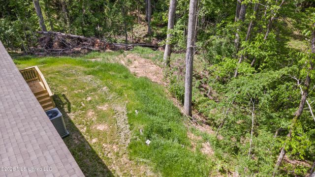 258 Coles Point Road, Batesville, MS 38606