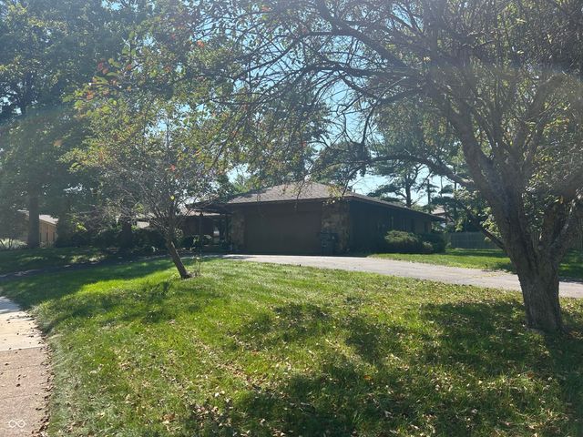 8888 Alderly Court, Indianapolis, IN 46260