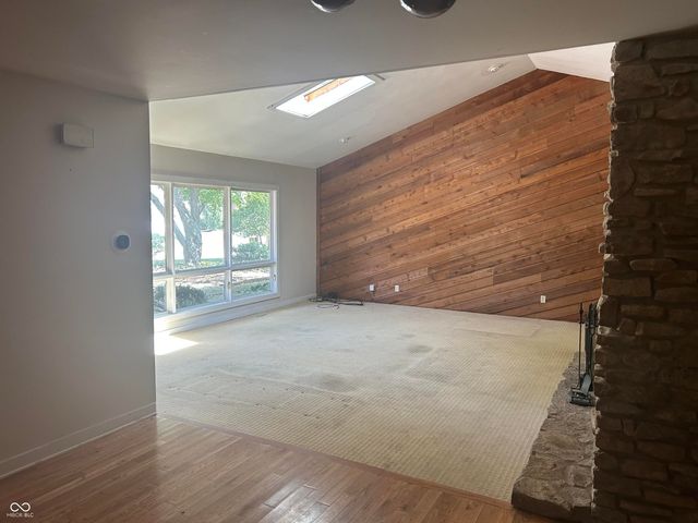 8888 Alderly Court, Indianapolis, IN 46260