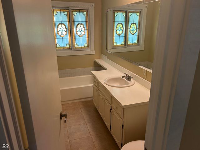 8888 Alderly Court, Indianapolis, IN 46260