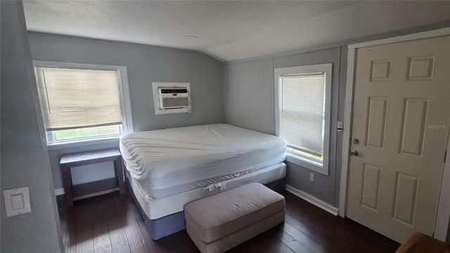 5475 42ND STREET N 1, St Petersburg, FL 33714