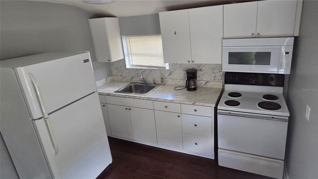 5475 42ND STREET N 1, St Petersburg, FL 33714