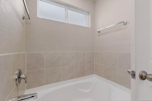 1626 Rocky Rise, San Antonio, TX 78245