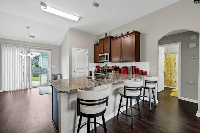 807 Dovefield Lane, Lexington, SC 29073