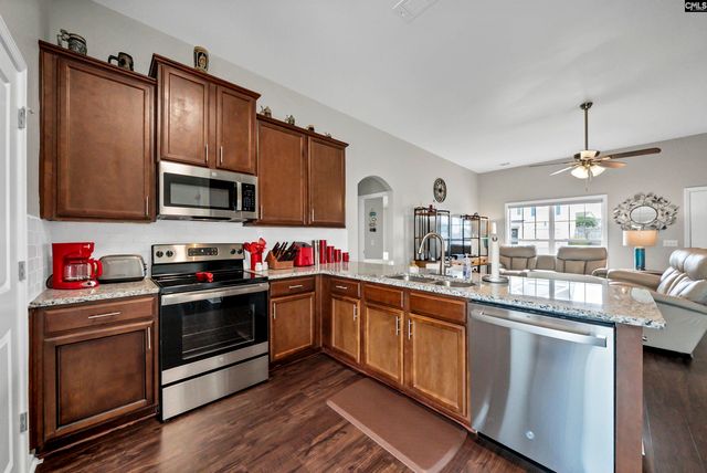 807 Dovefield Lane, Lexington, SC 29073