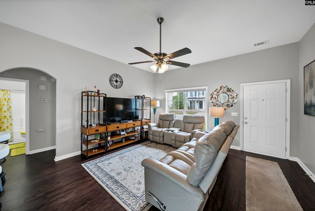 807 Dovefield Lane, Lexington, SC 29073