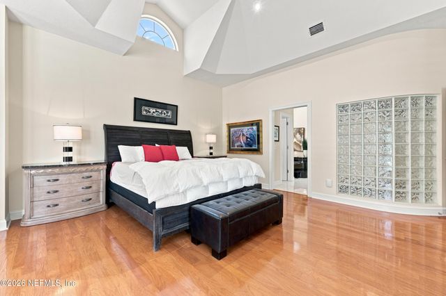 3621 SILVERY Lane, Jacksonville, FL 32217