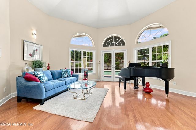3621 SILVERY Lane, Jacksonville, FL 32217